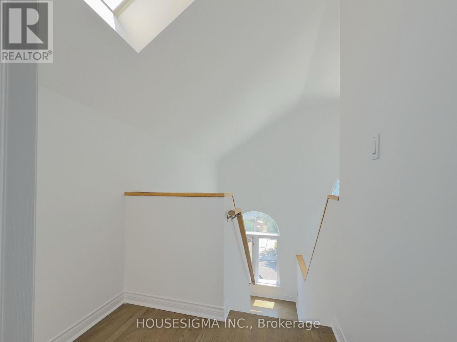 Main - 116 Cranbrooke Avenue, Toronto, Ontario  M5M 1M7 - Photo 38 - C13682062