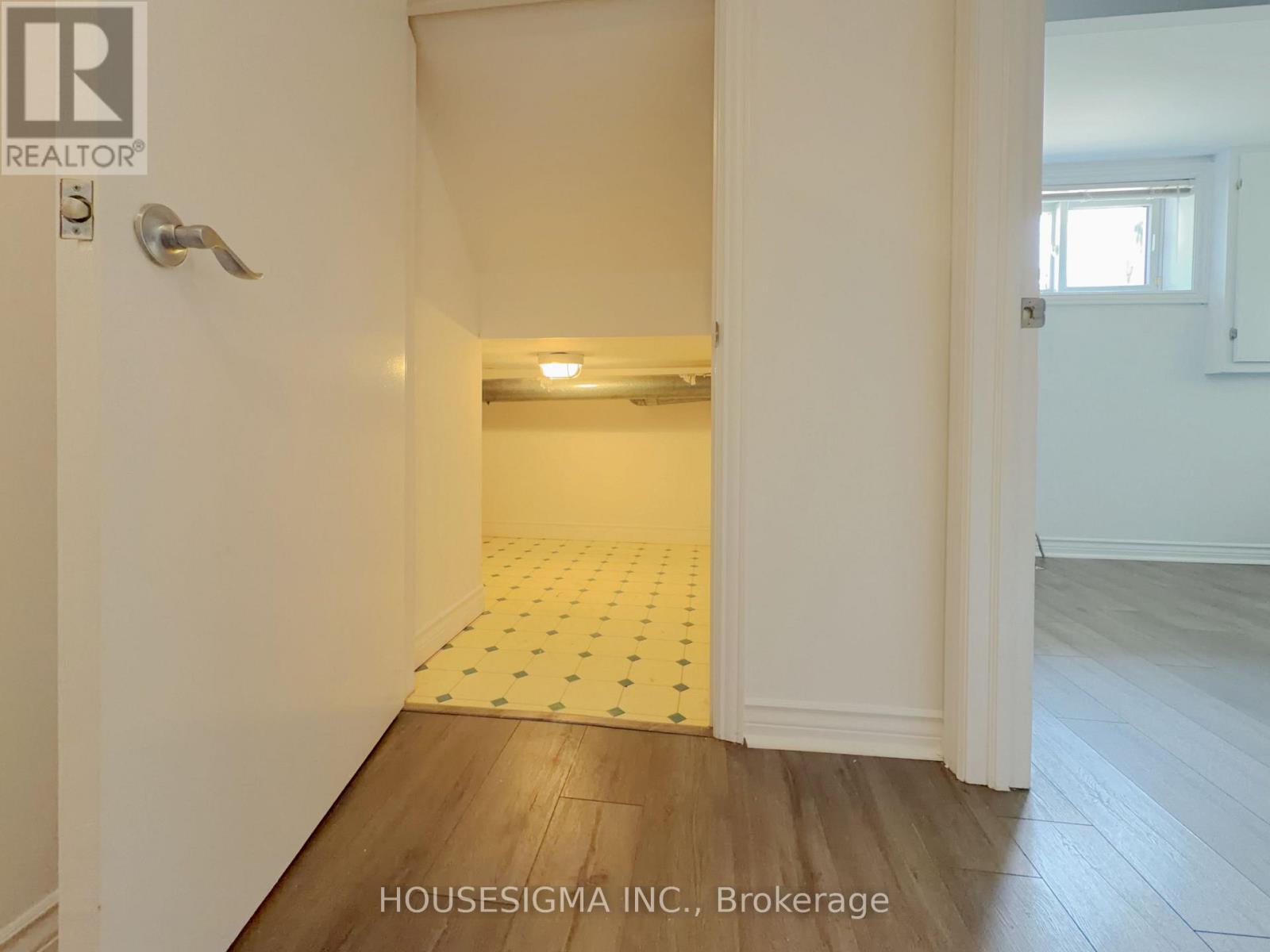 Main - 116 Cranbrooke Avenue, Toronto, Ontario  M5M 1M7 - Photo 42 - C13682062