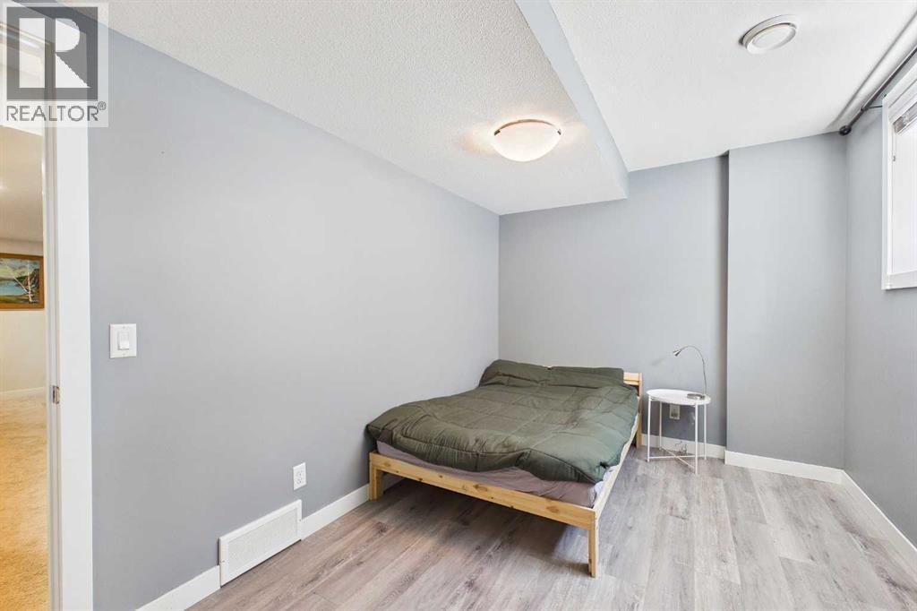 906 Sage Meadows Gardens NW, Calgary, Alberta  T3P 1K3 - Photo 31 - A2324640