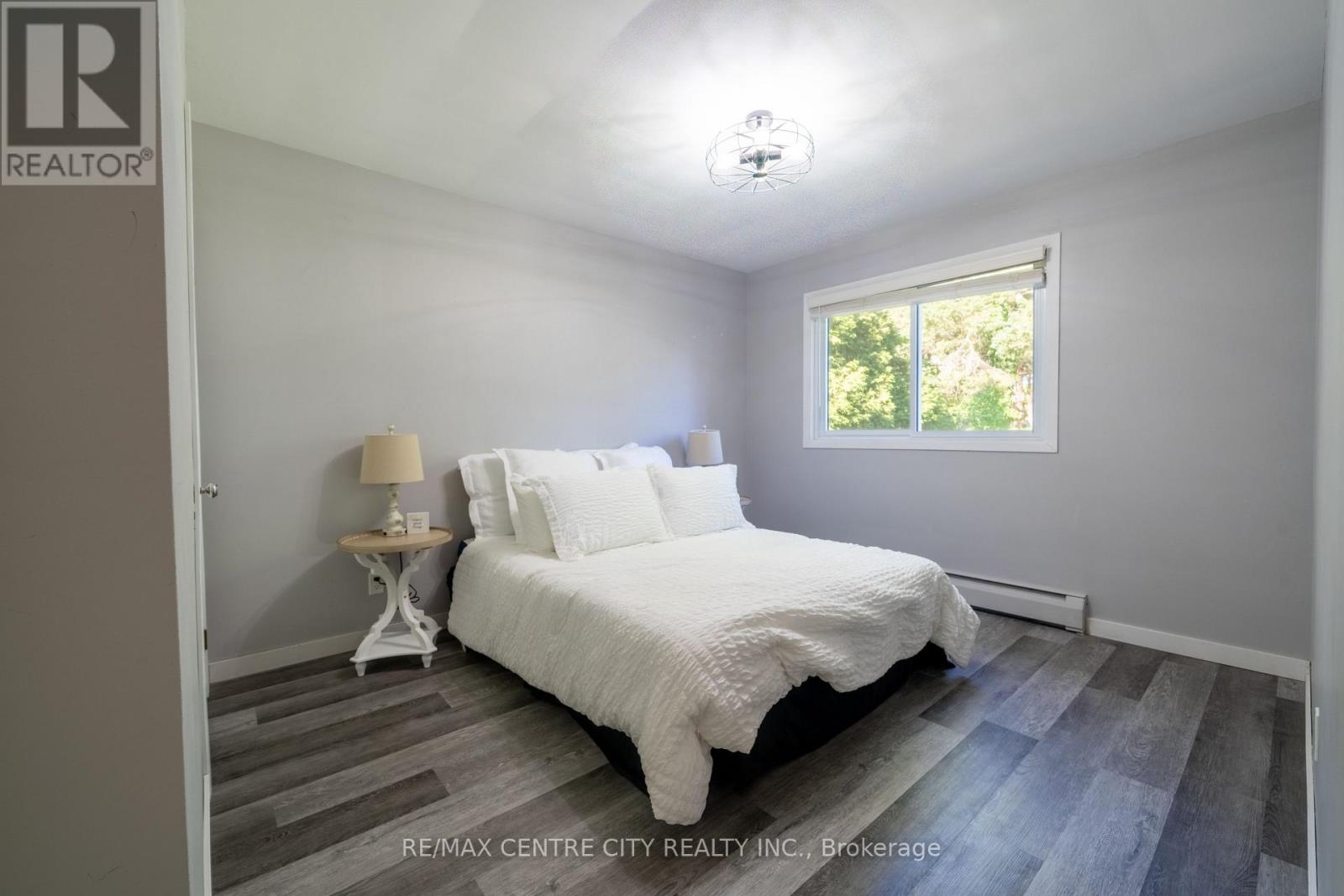 245 Dominion Street, Strathroy-Caradoc, Ontario  N7G 3G9 - Photo 22 - X13681854