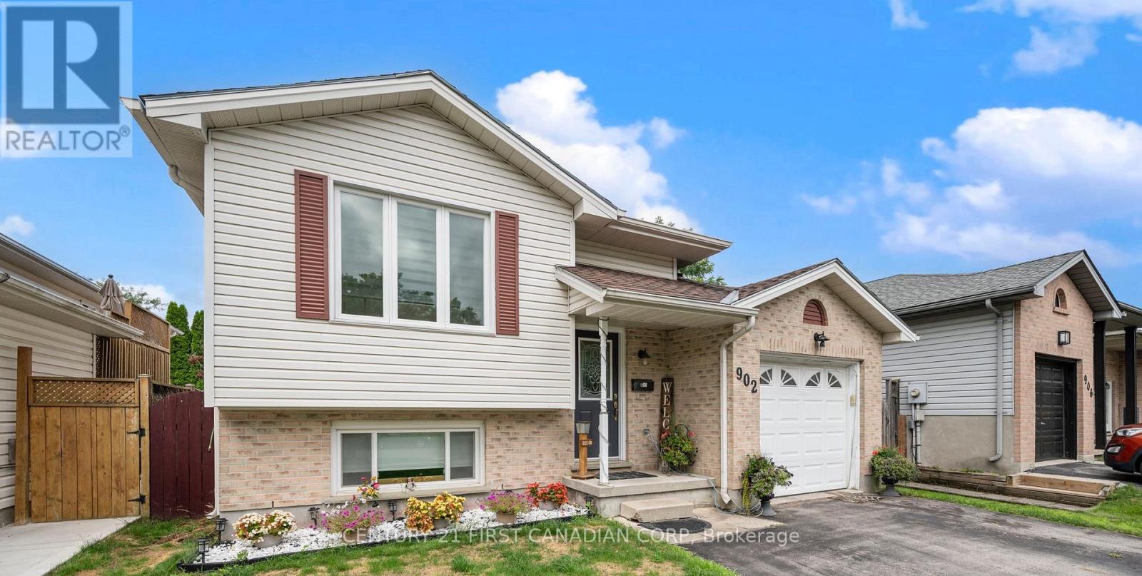 902 RAILTON AVENUE, London East, Ontario