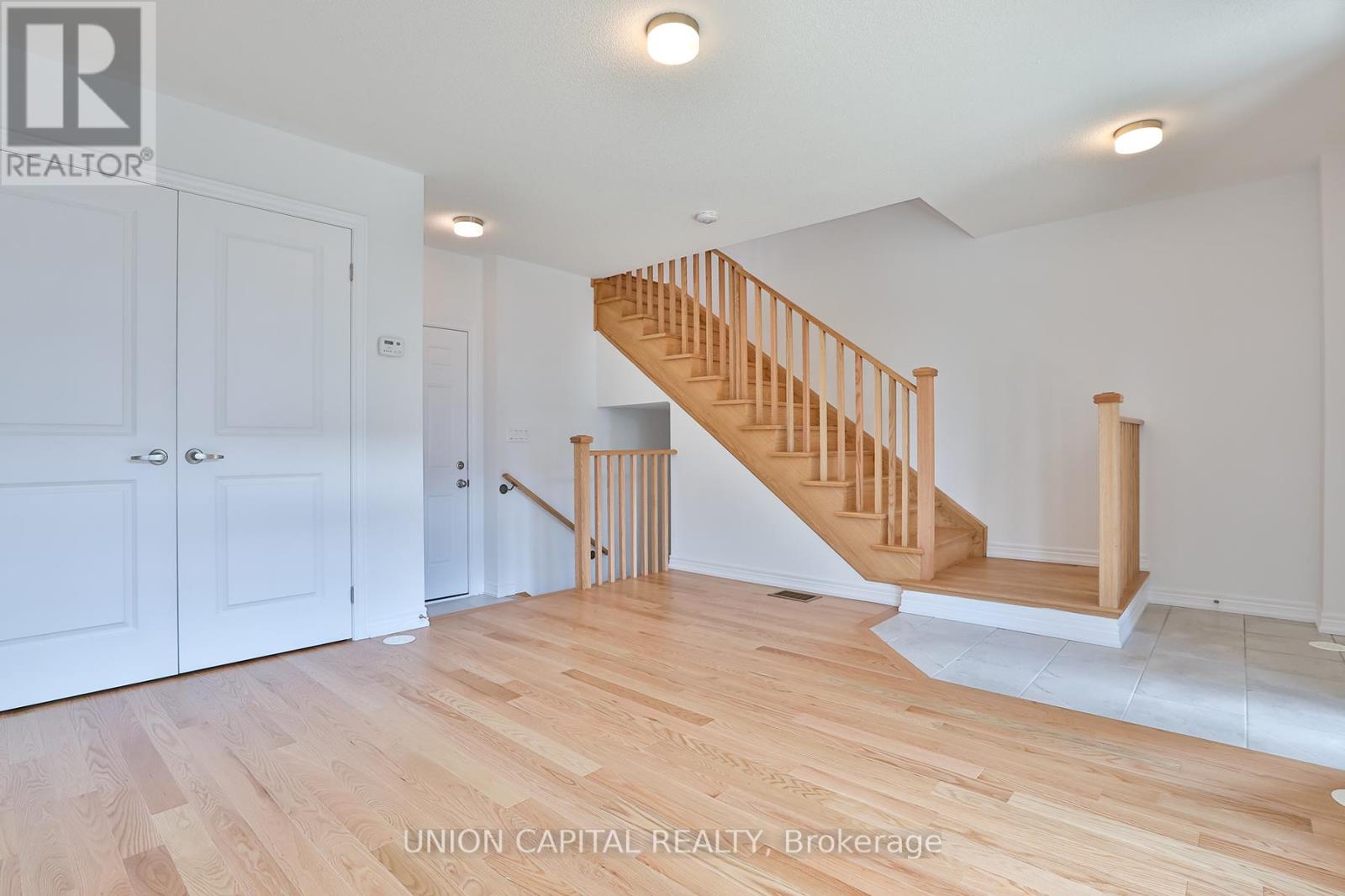 83 Sorbara Way, Whitby, Ontario  L1M 2L1 - Photo 13 - E13681966