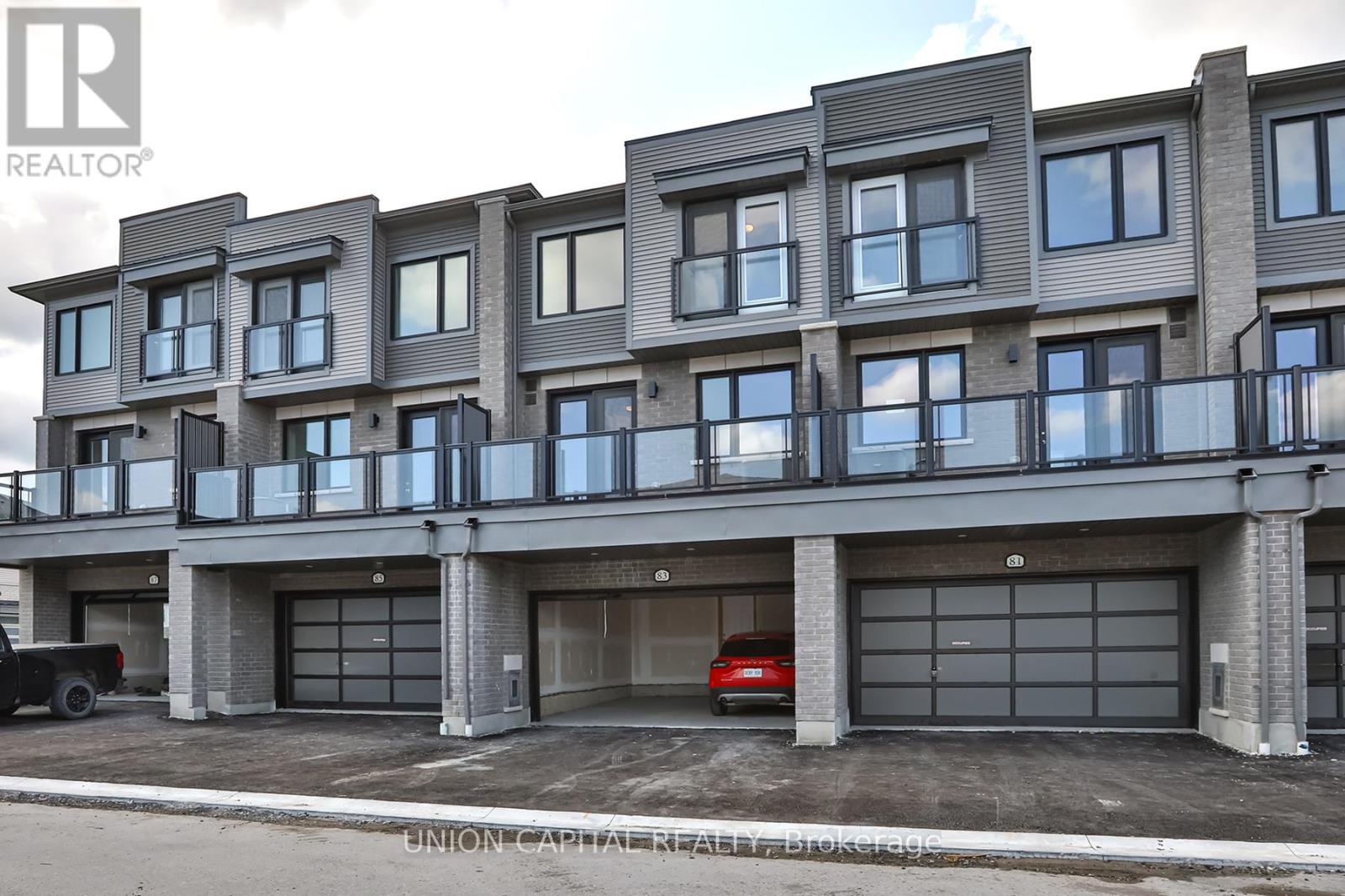 83 Sorbara Way, Whitby, Ontario  L1M 2L1 - Photo 47 - E13681966