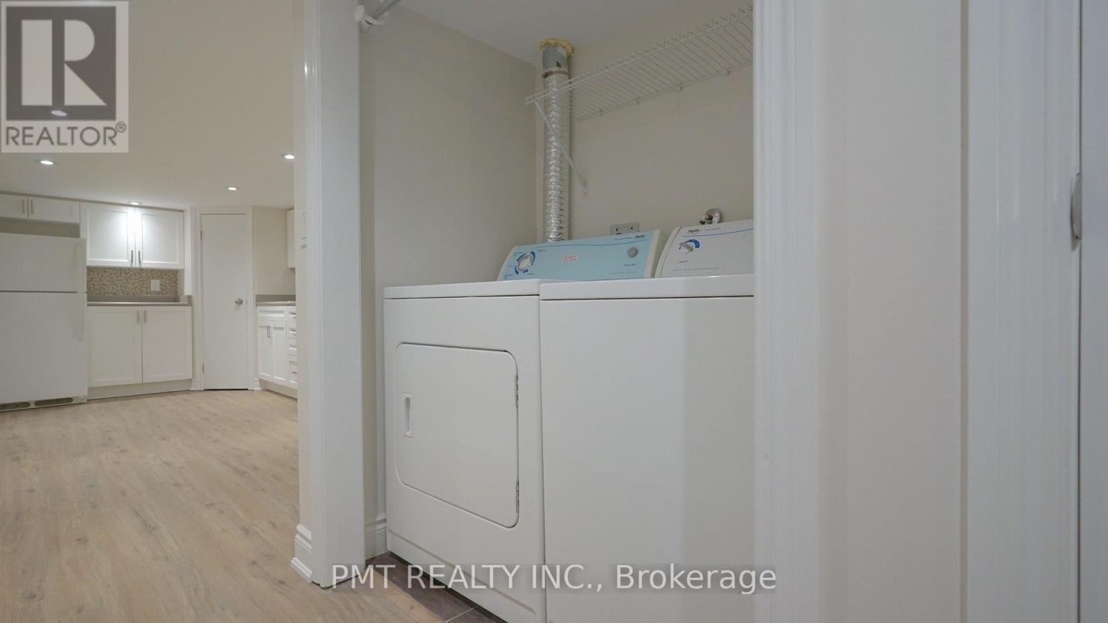 Lower - 881 Coxwell Avenue, Toronto, Ontario  M4C 3G1 - Photo 12 - E13682104
