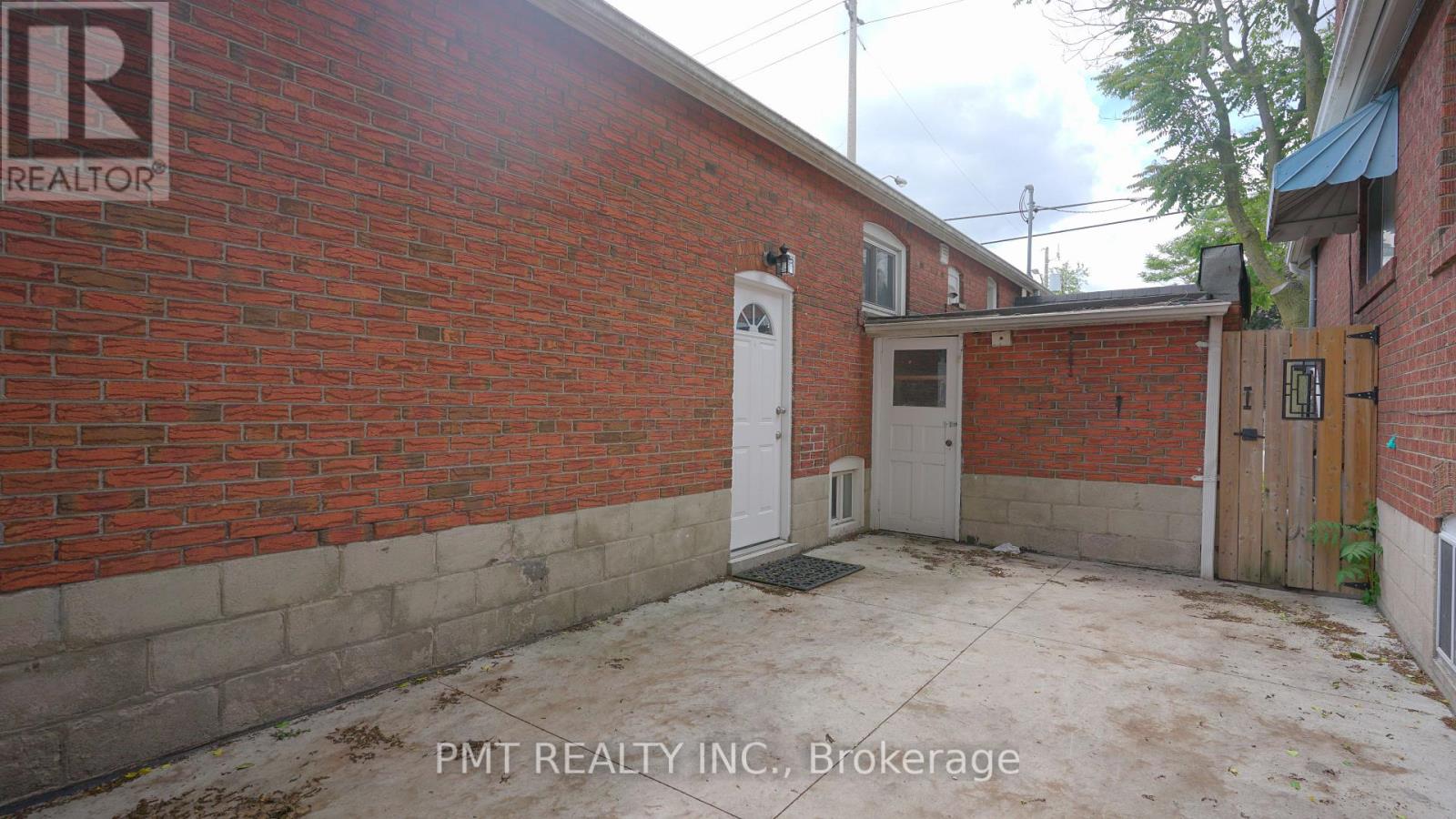 Lower - 881 Coxwell Avenue, Toronto, Ontario  M4C 3G1 - Photo 18 - E13682104