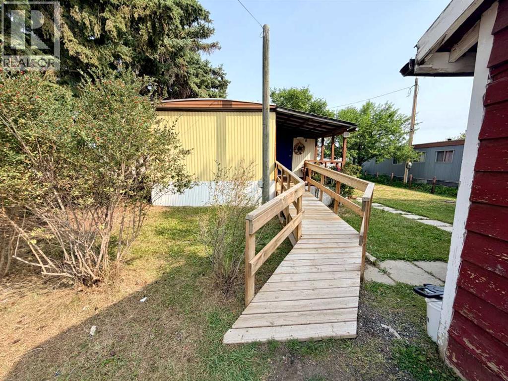 5039 51 Avenue, Caroline, Alberta  T0M 0M0 - Photo 4 - A2335175