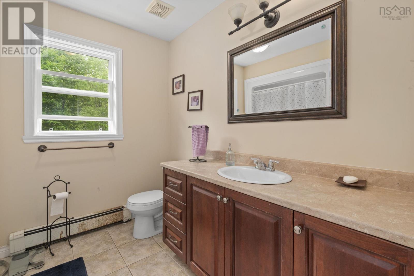 280 Daisywood, Hammonds Plains, Nova Scotia  B4B 0E1 - Photo 29 - 202619064