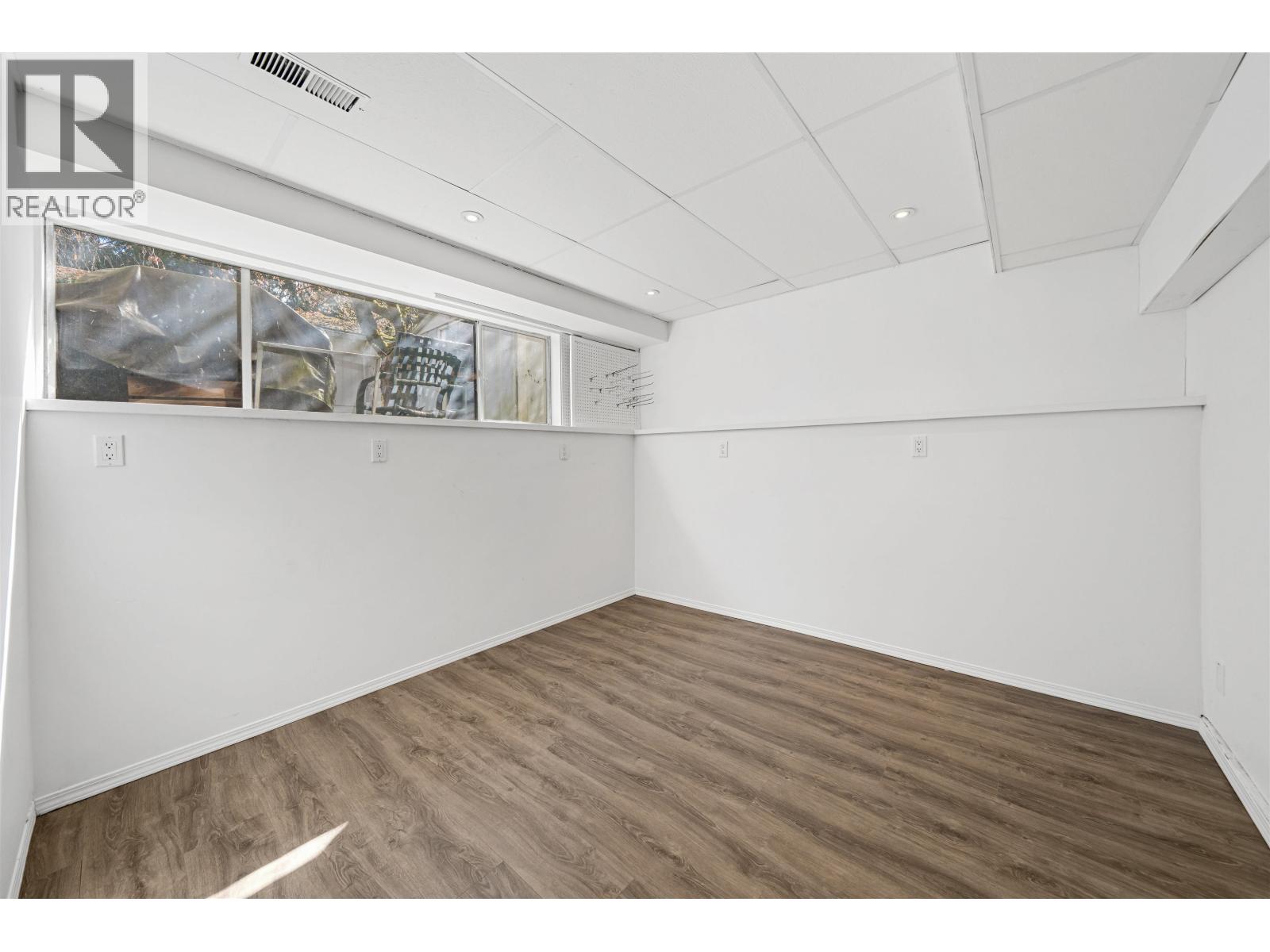 3356 Liverpool Street, Port Coquitlam, British Columbia V3B 3V8 - Photo 32 - R3149416