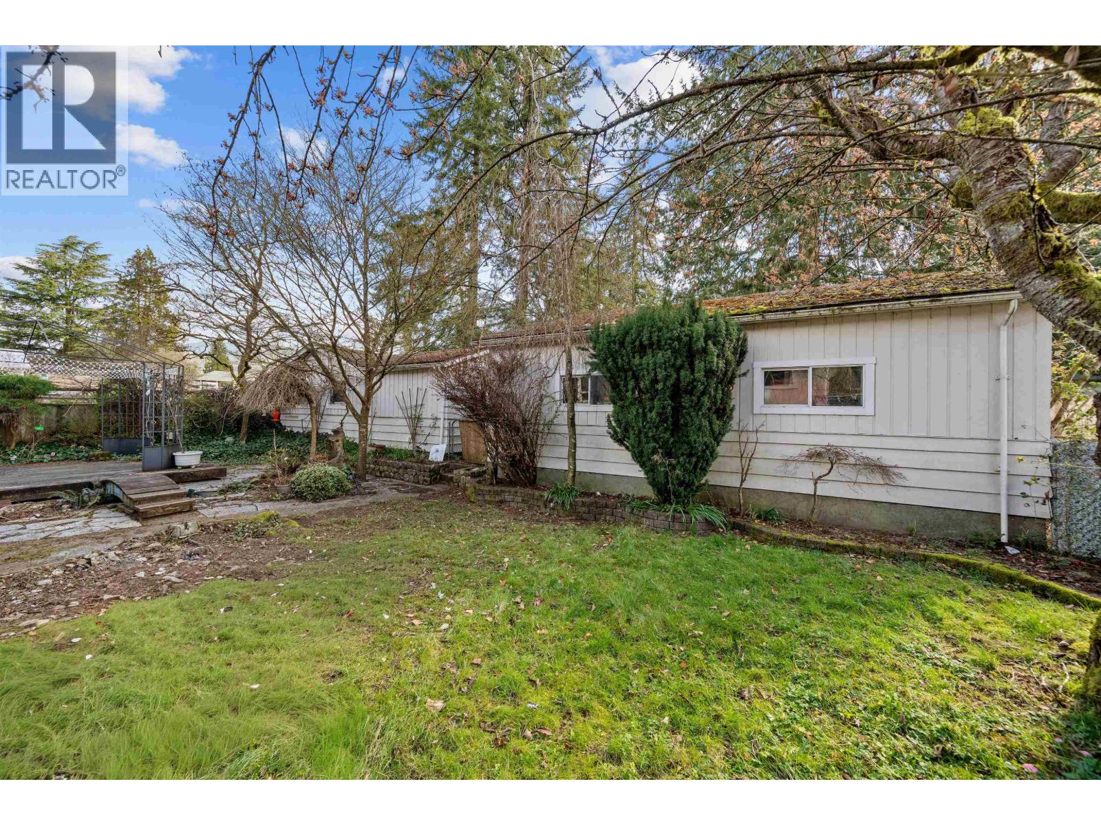 3356 Liverpool Street, Port Coquitlam, British Columbia V3B 3V8 - Photo 5 - R3149416