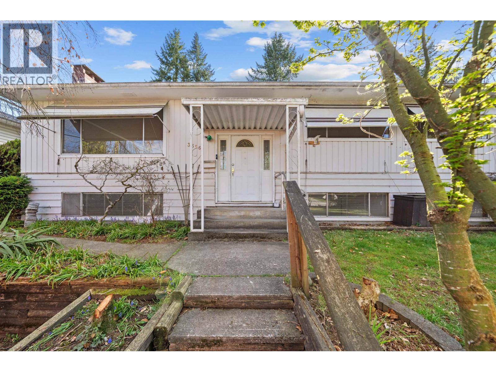 3356 Liverpool Street, Port Coquitlam, British Columbia V3B 3V8 - Photo 1 - R3149416