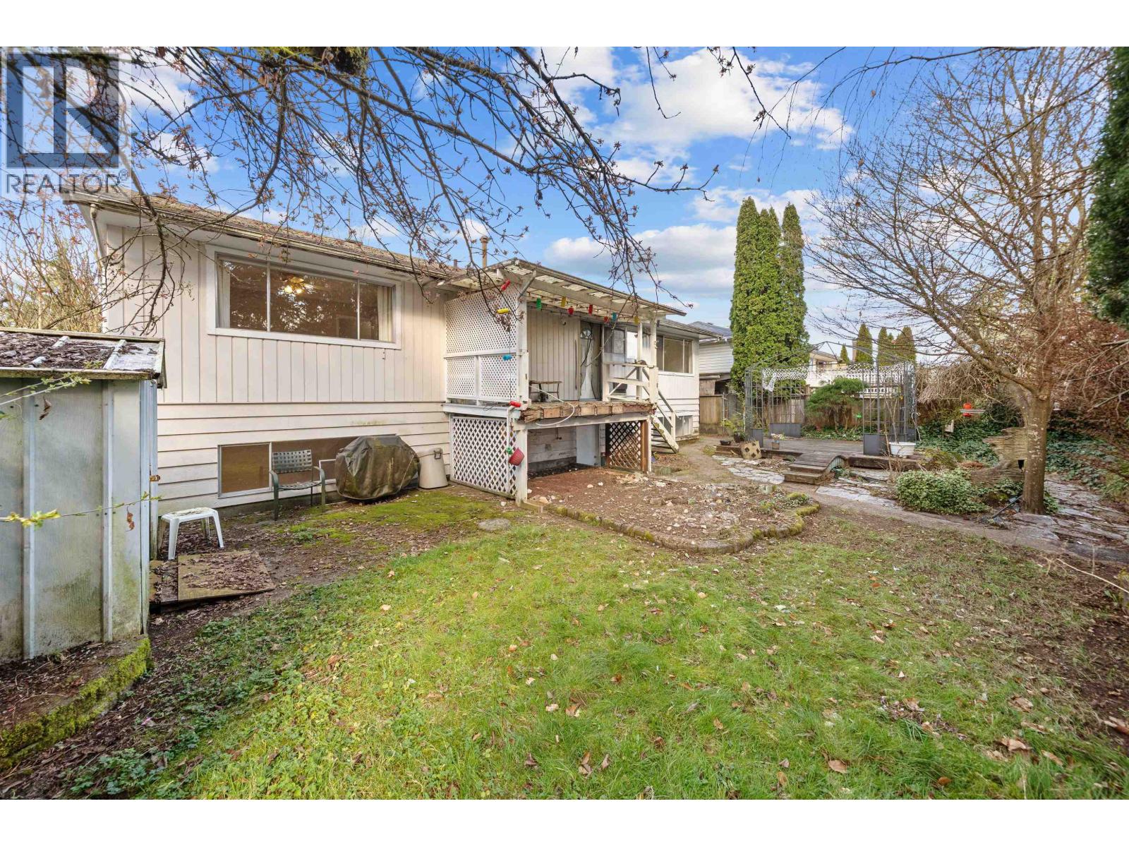 3356 Liverpool Street, Port Coquitlam, British Columbia V3B 3V8 - Photo 3 - R3149416