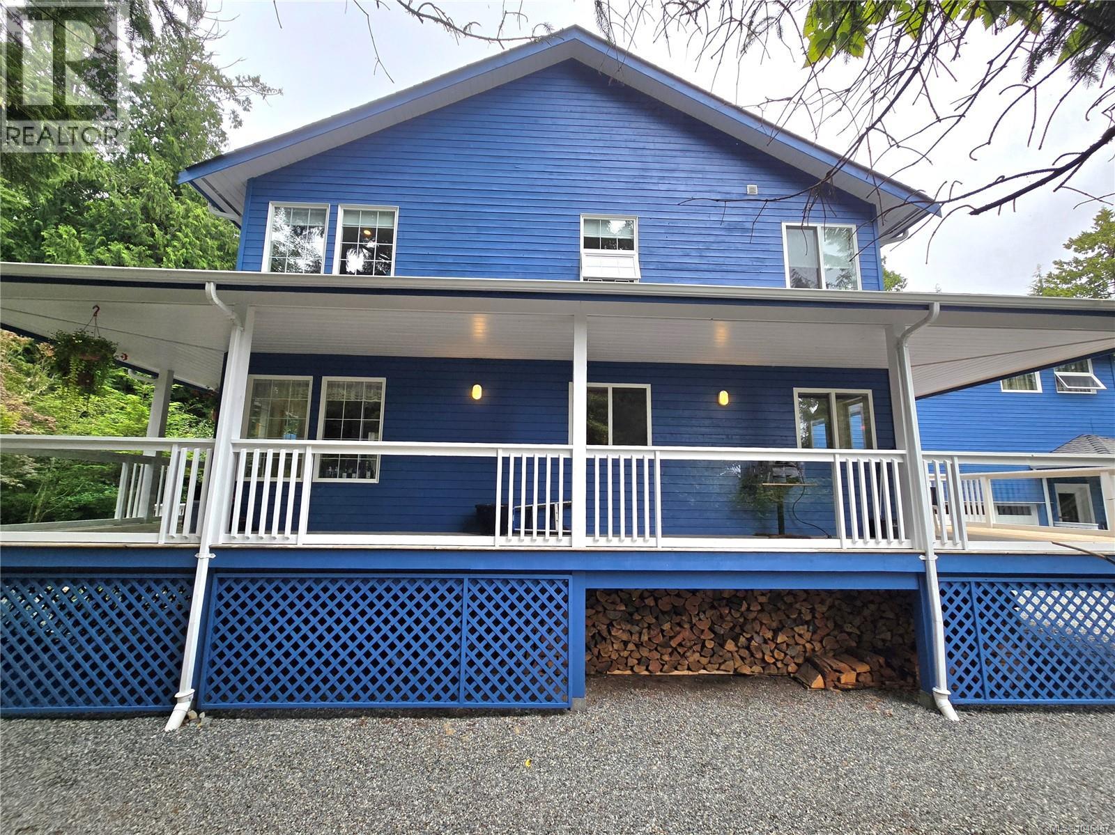 1212 Lynn Rd, Tofino, British Columbia  V0R 2Z0 - Photo 9 - 1046467