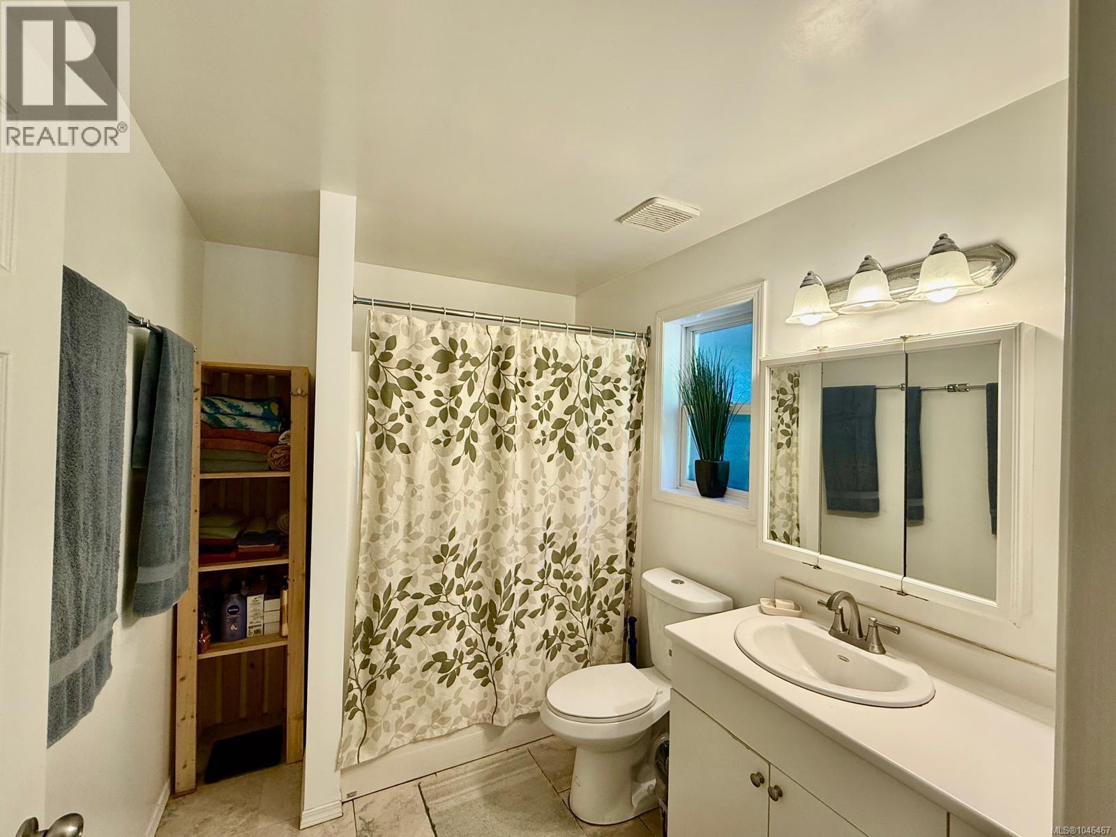 1212 Lynn Rd, Tofino, British Columbia  V0R 2Z0 - Photo 60 - 1046467