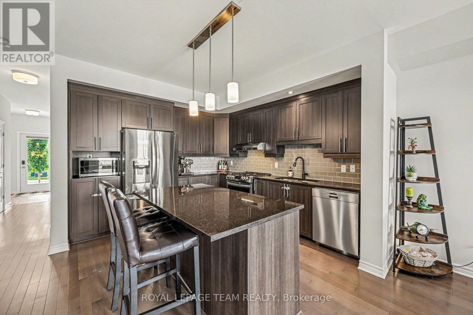 227 King Street, Carleton Place, Ontario  K7C 0G9 - Photo 13 - X13682020