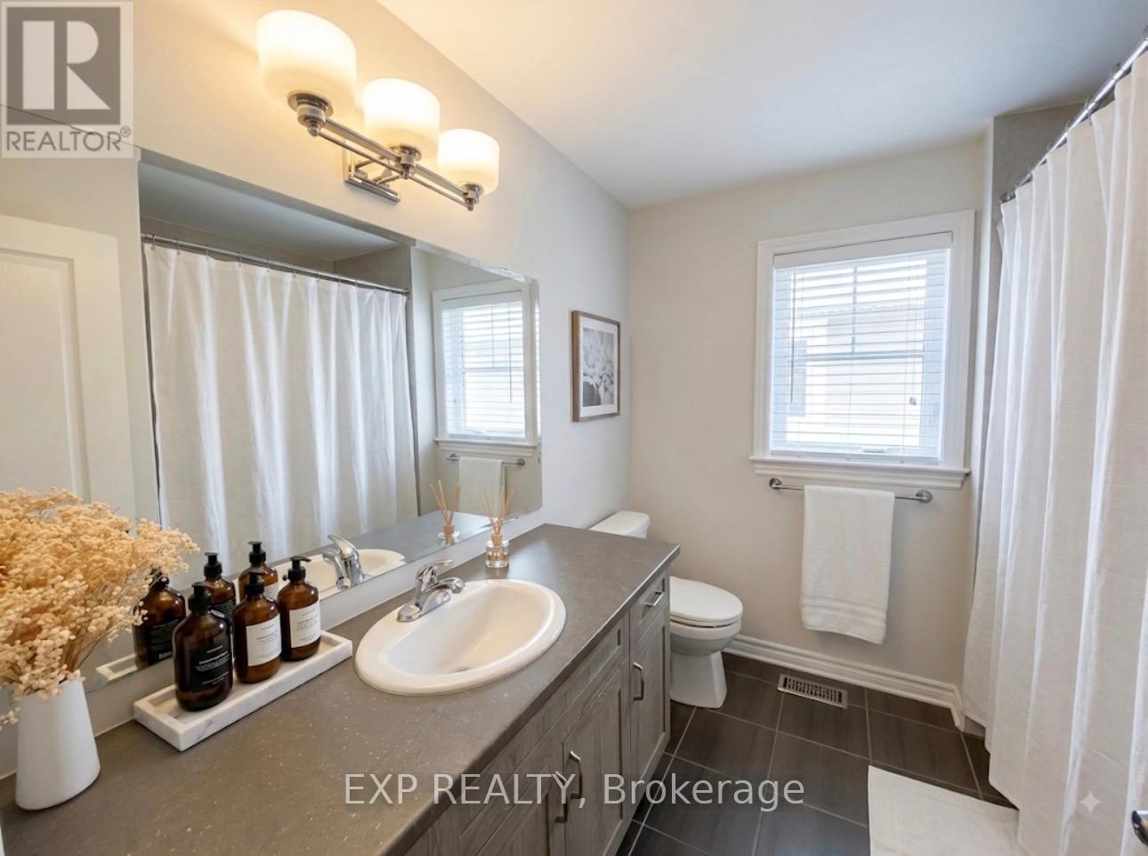 237 Brambling Way, Ottawa, Ontario  K2J 0T7 - Photo 5 - X13682024