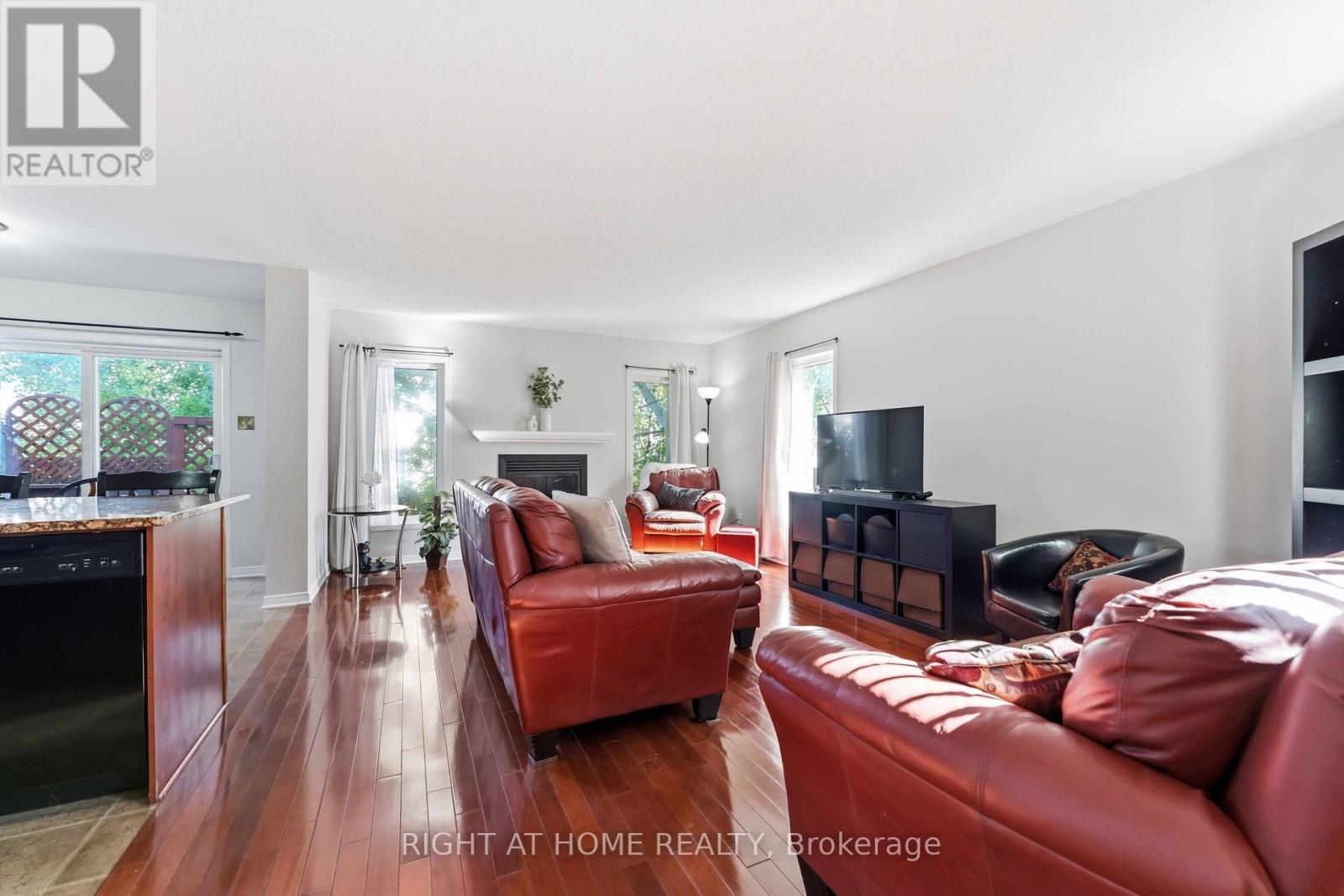 259 Sorento Street, Ottawa, Ontario  K2J 0B4 - Photo 7 - X13682048