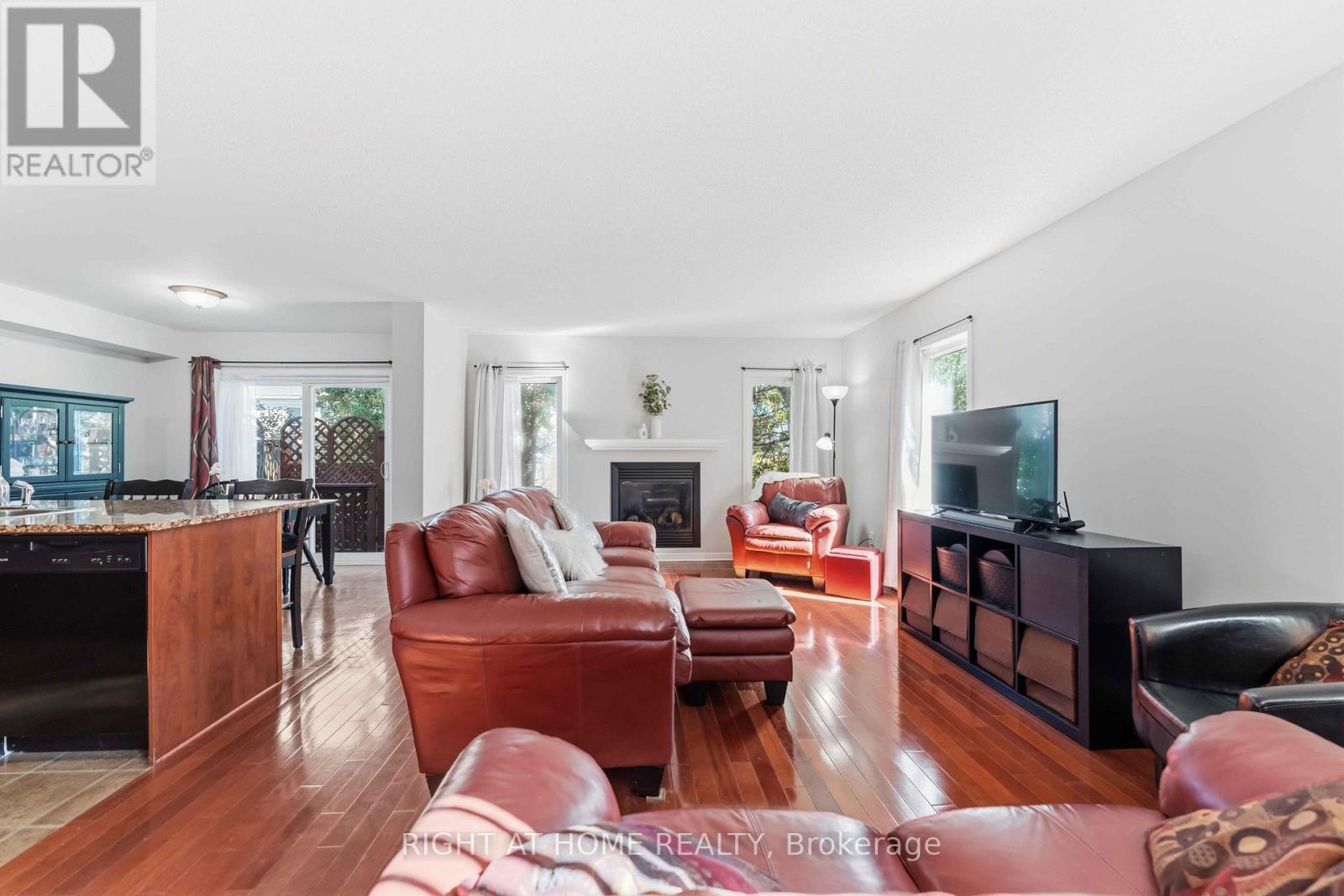 259 Sorento Street, Ottawa, Ontario  K2J 0B4 - Photo 8 - X13682048