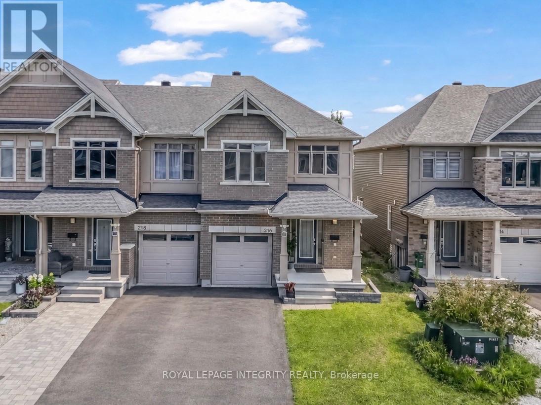 216 GOSSAMER STREET, Ottawa, Ontario