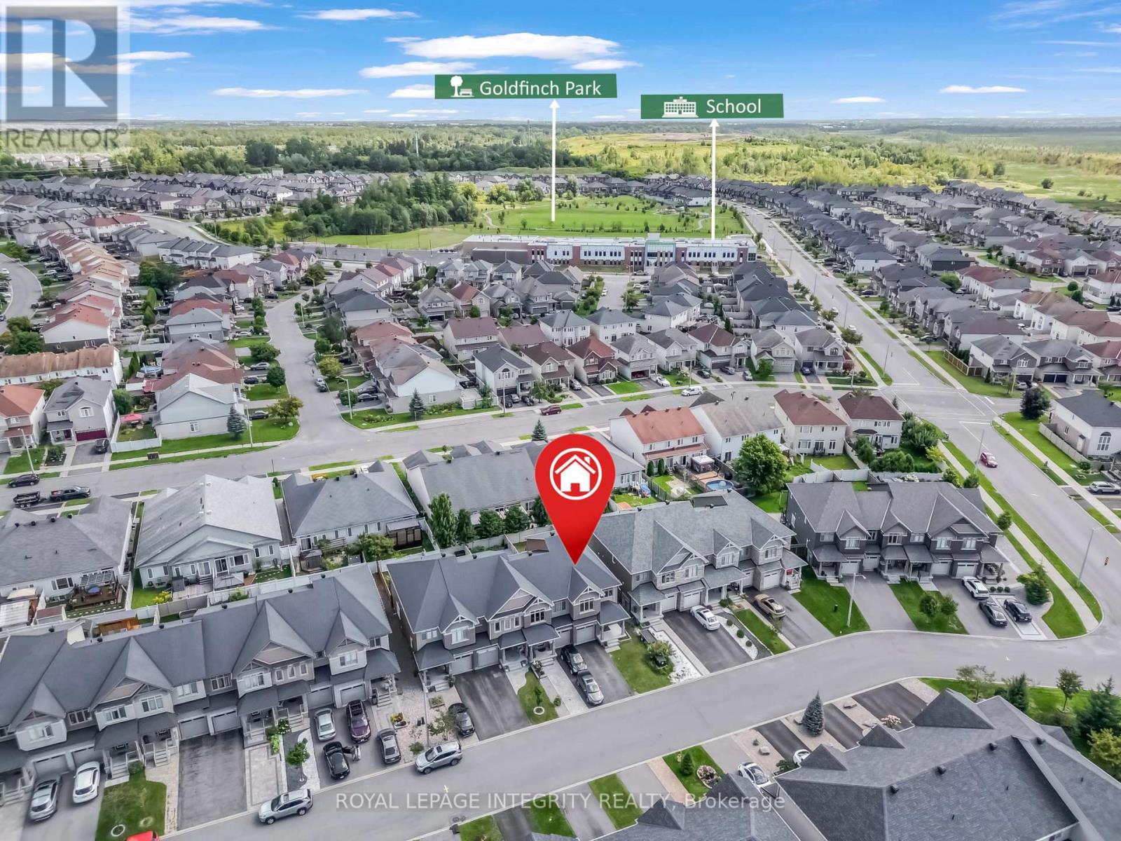 216 Gossamer Street, Ottawa, Ontario  K1C 7G4 - Photo 3 - X13682054