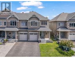 216 GOSSAMER STREET, Ottawa, Ontario