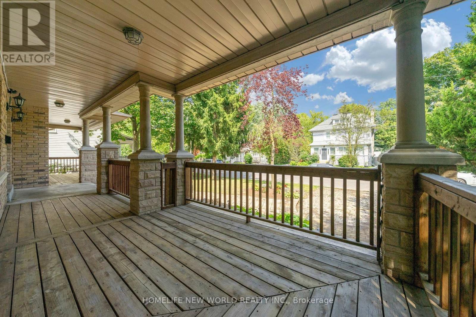 9 Pavillion Street, Markham, Ontario  L3R 1N8 - Photo 6 - N13681902