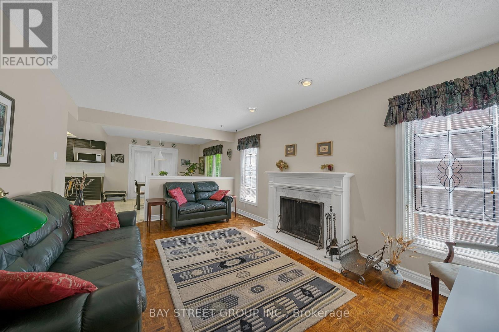 53 Strathearn Avenue, Richmond Hill, Ontario  L4B 2Y9 - Photo 21 - N13681952