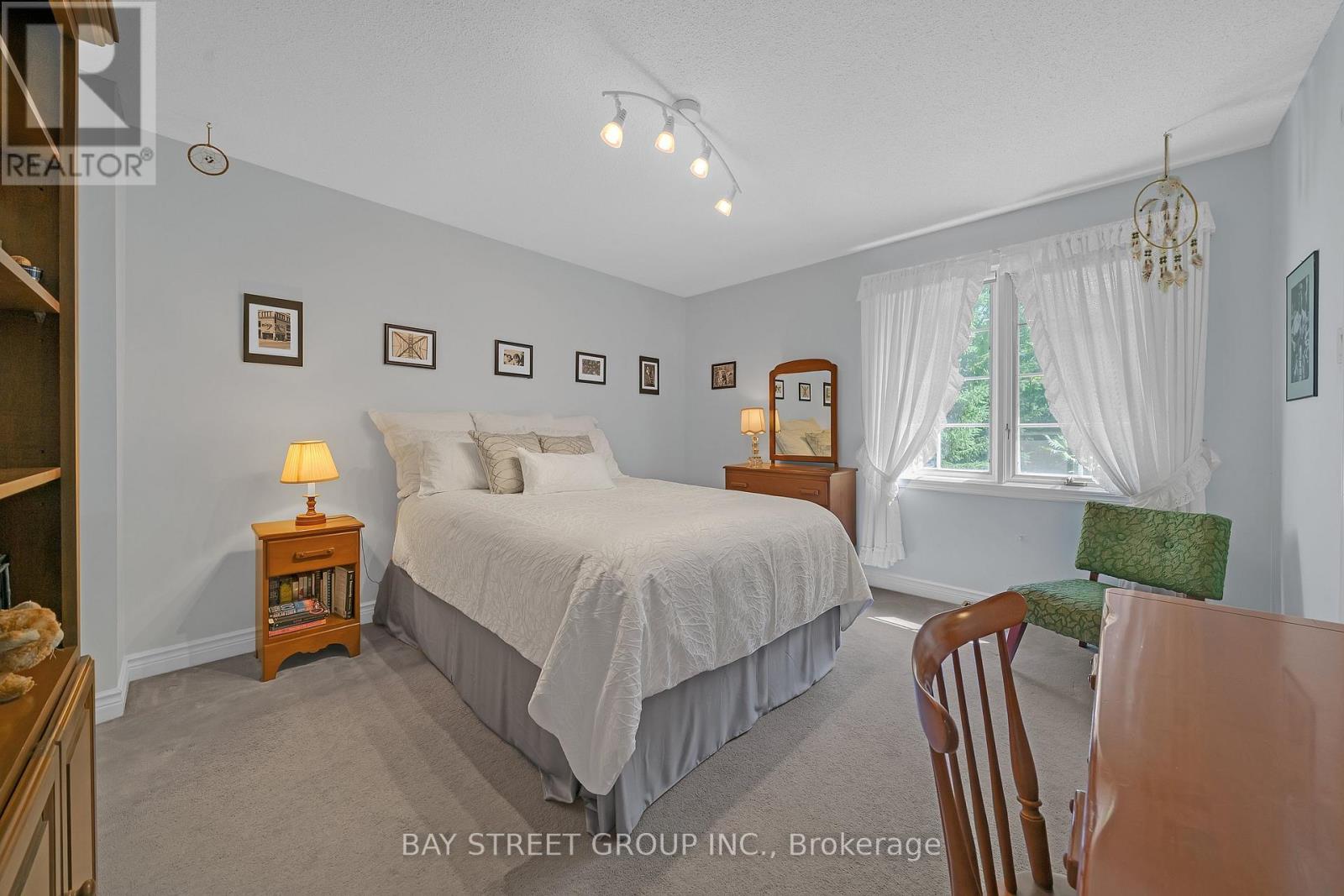 53 Strathearn Avenue, Richmond Hill, Ontario  L4B 2Y9 - Photo 40 - N13681952
