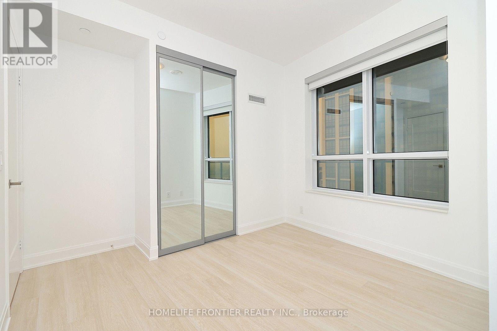 1606 - 12 Gandhi Lane, Markham, Ontario L3T 0G8 - Photo 8 - N13682066
