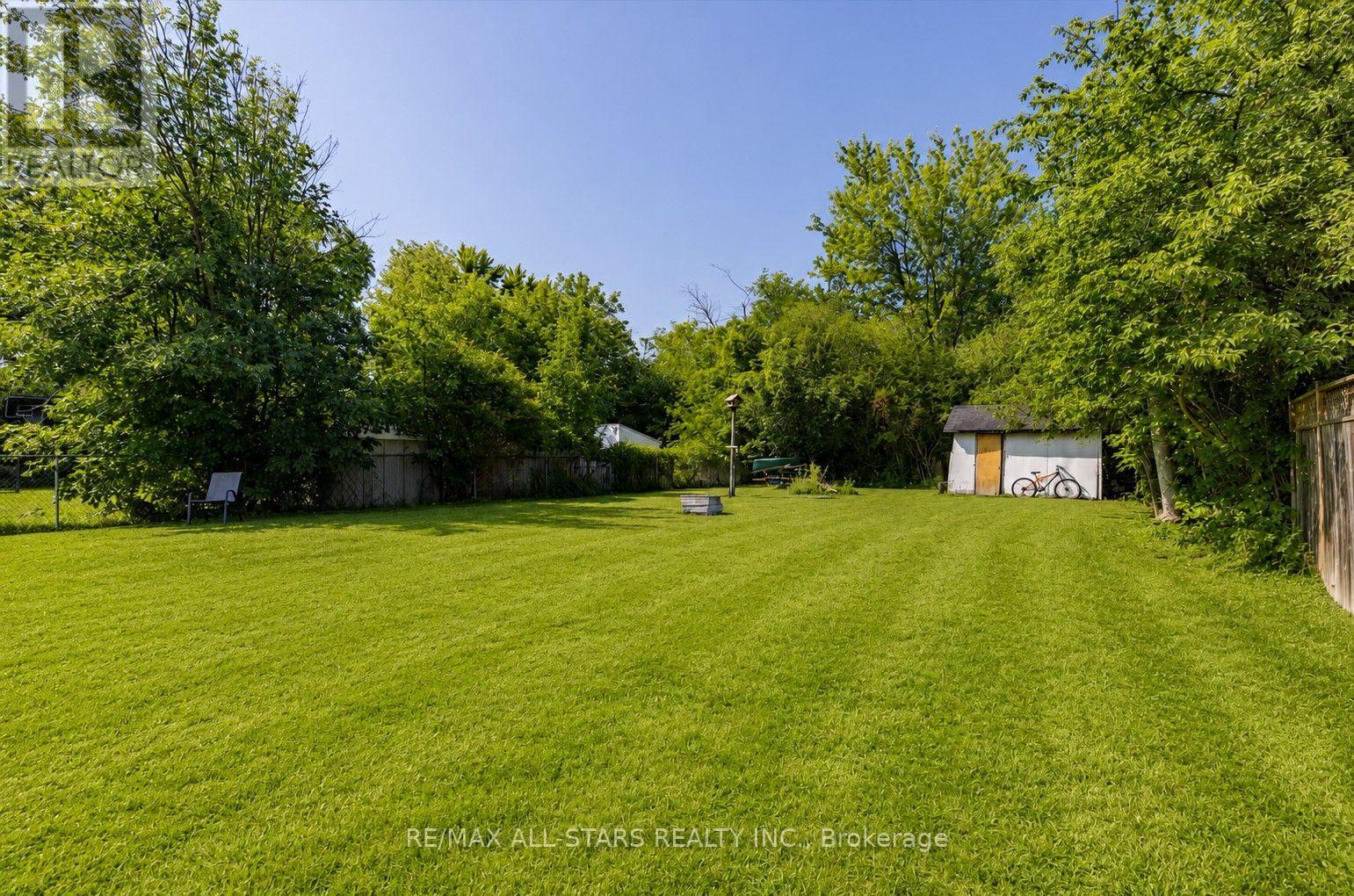 27182 Woodbine Avenue, Georgina, Ontario  L4P 3E9 - Photo 20 - N13682082