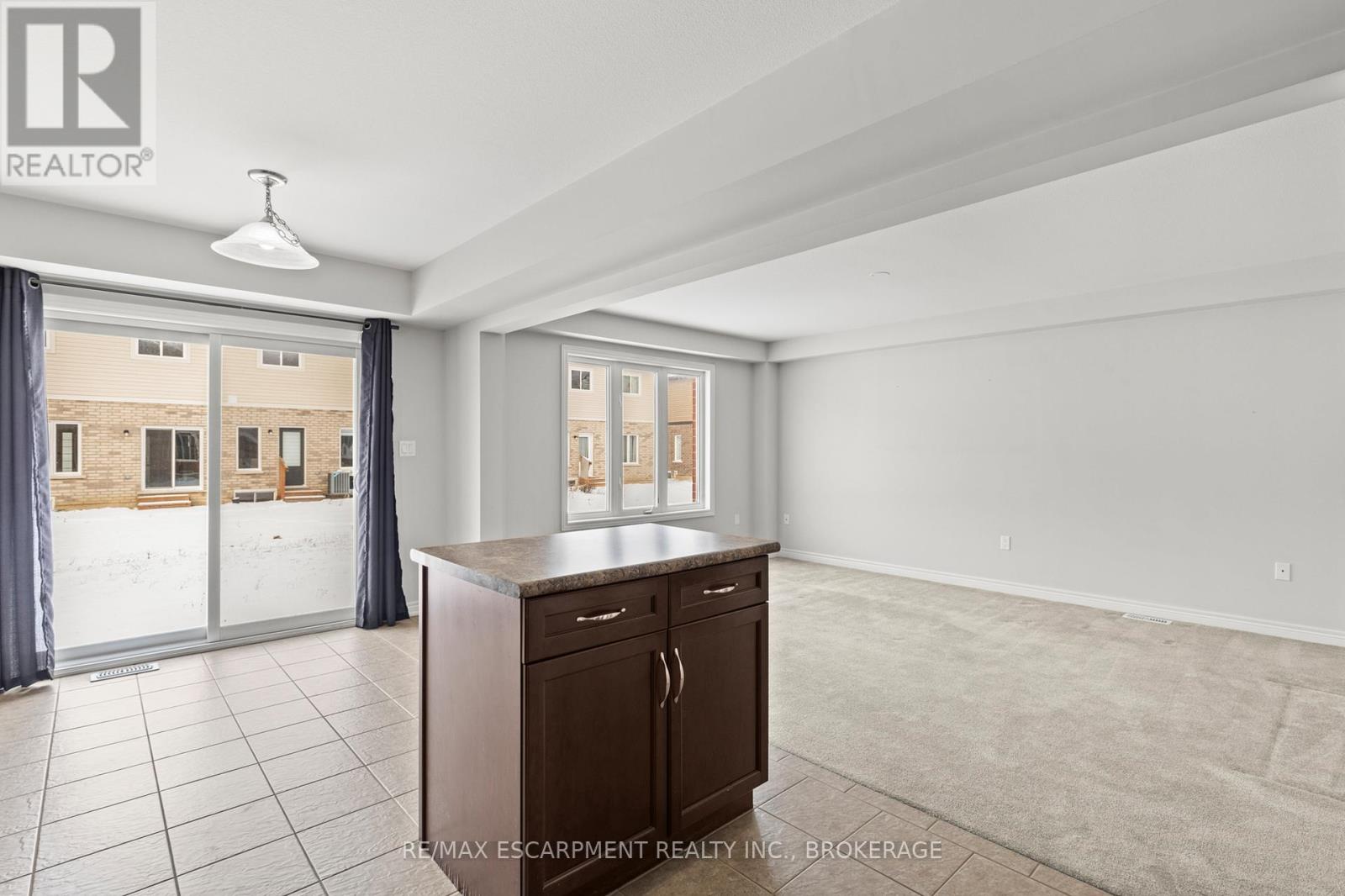 Main - 141 Winterberry Boulevard, Thorold, Ontario  L2V 5G6 - Photo 13 - X13681828