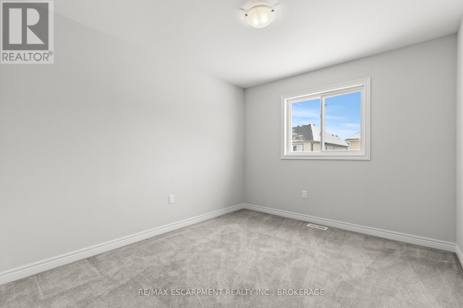 Main - 141 Winterberry Boulevard, Thorold, Ontario  L2V 5G6 - Photo 22 - X13681828