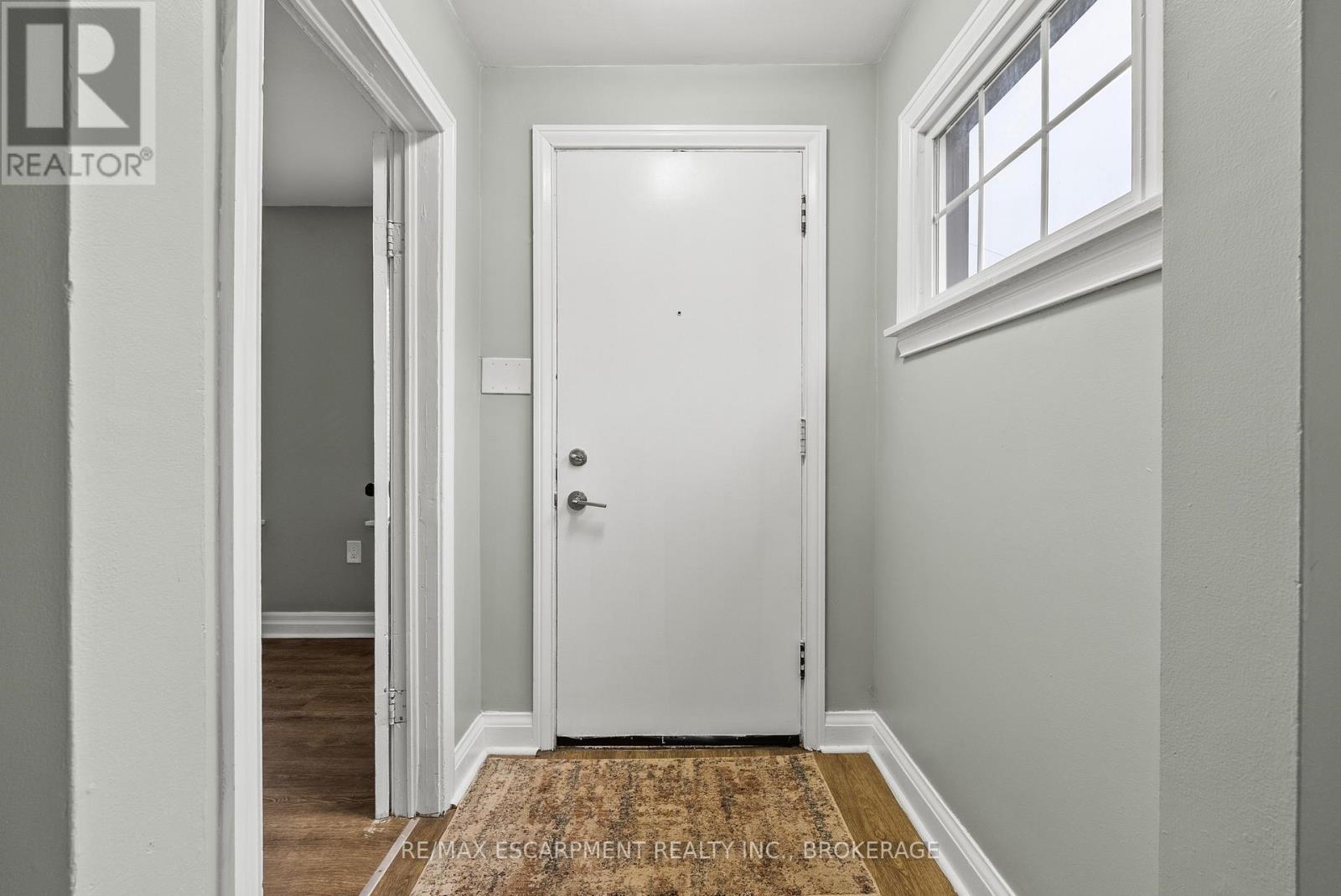 Main - 1 Linwood Street, St. Catharines, Ontario  L2N 2H4 - Photo 3 - X13681882