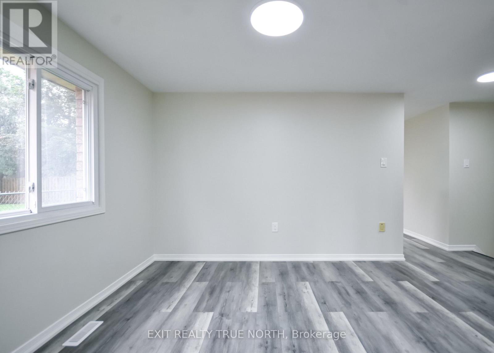 426 Sunnidale Road, Barrie (Northwest), Ontario  L4N 7A8 - Photo 6 - S13681794