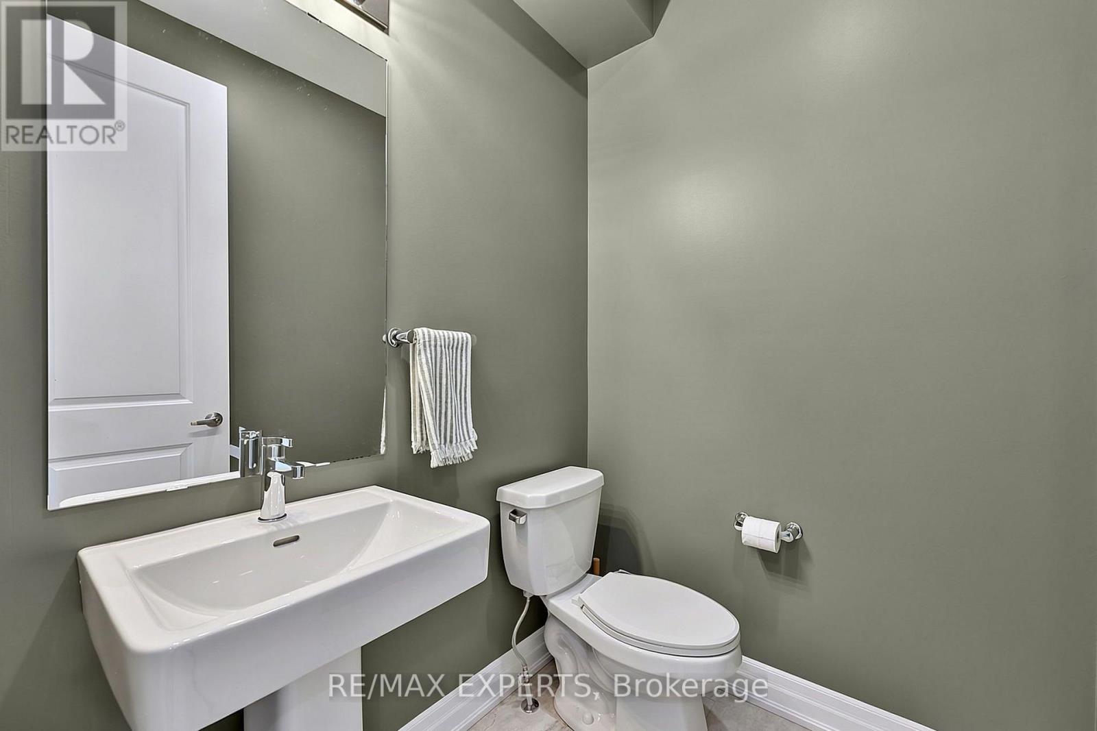 222 Mapleside Drive, Wasaga Beach, Ontario  L9Z 0L4 - Photo 24 - S13681848