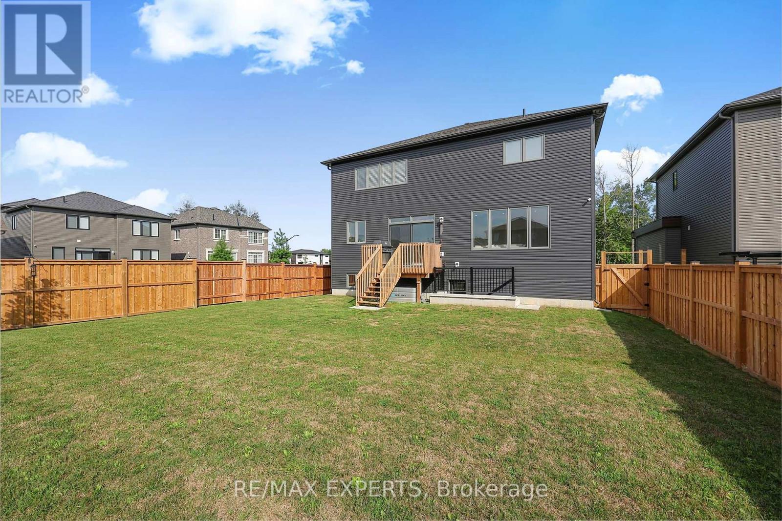 222 Mapleside Drive, Wasaga Beach, Ontario  L9Z 0L4 - Photo 43 - S13681848