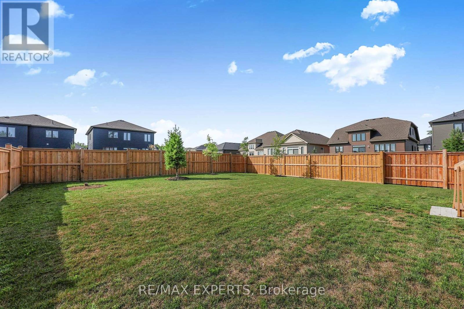 222 Mapleside Drive, Wasaga Beach, Ontario  L9Z 0L4 - Photo 45 - S13681848