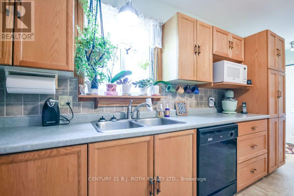 21 Korlea Crescent, Orillia, Ontario L3V 7K3 - Photo 10 - S13681852