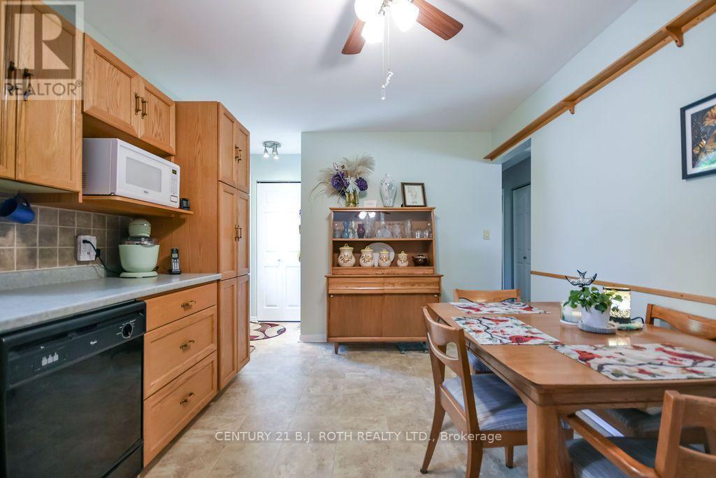 21 Korlea Crescent, Orillia, Ontario L3V 7K3 - Photo 11 - S13681852