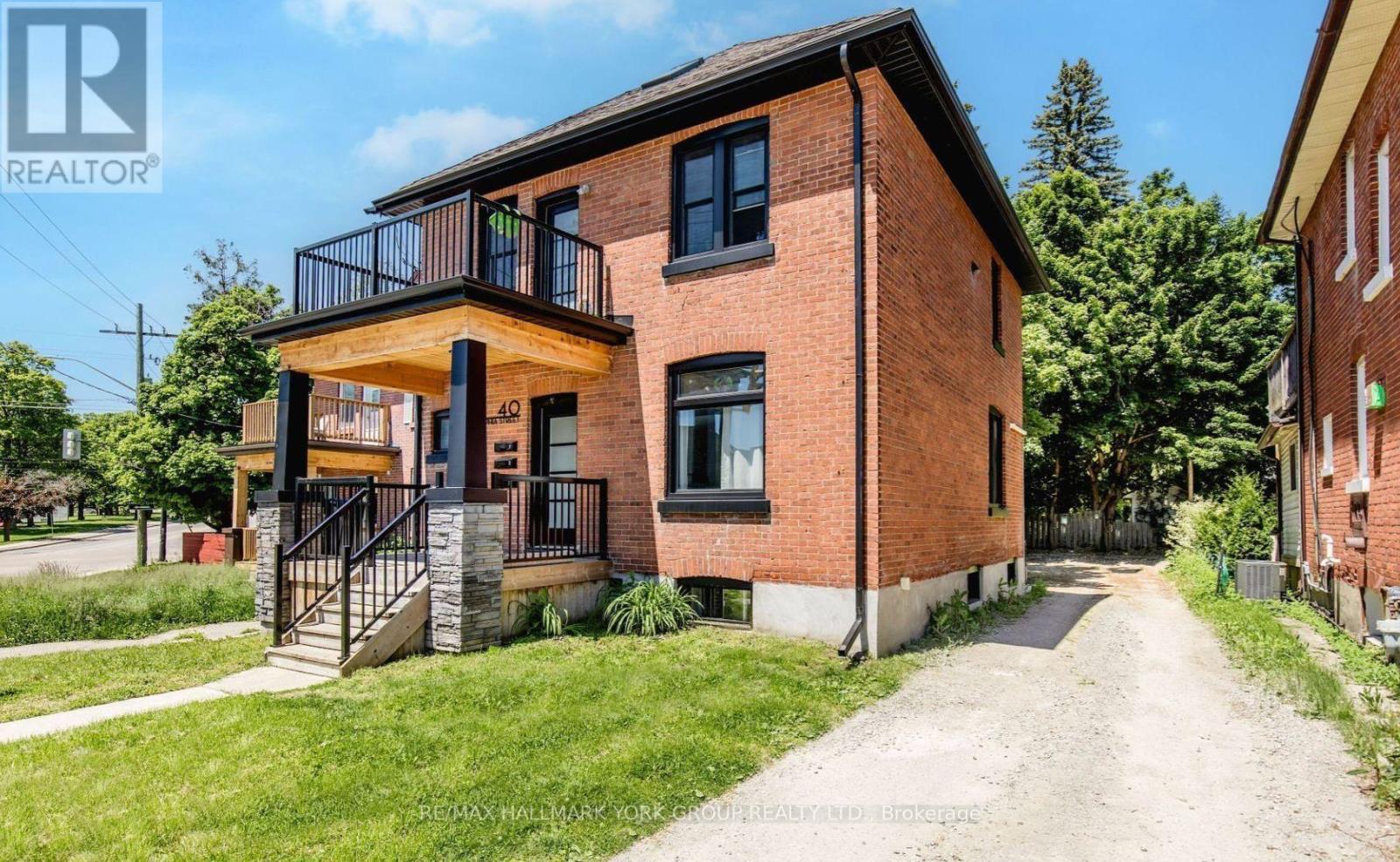 LOWER - 40 SOPHIA STREET W, Barrie, Ontario