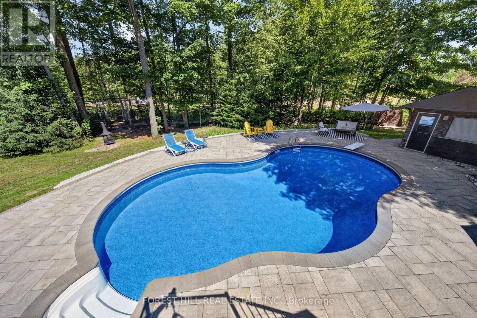11 Alpine Trail, Springwater, Ontario  L9X 0H4 - Photo 32 - S13682004