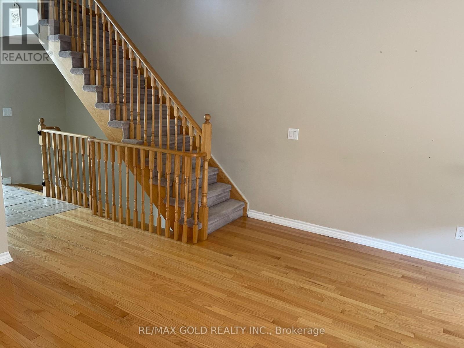 6 Cailiff Street, Brampton, Ontario  L6Y 0P9 - Photo 14 - W13681840