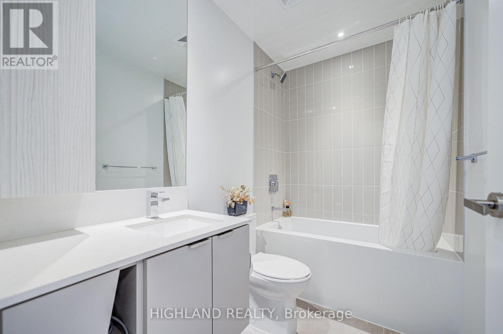 2403 - 3883 Quartz Road, Mississauga, Ontario  L5B 0M4 - Photo 11 - W13681914