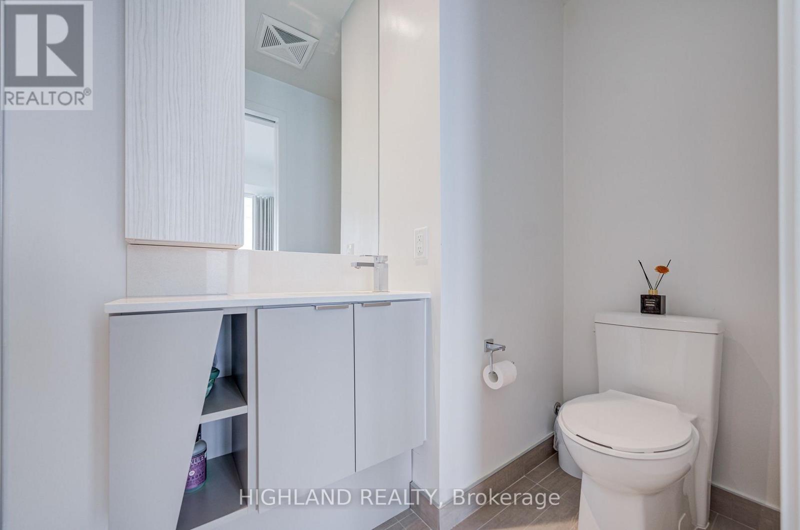 2403 - 3883 Quartz Road, Mississauga, Ontario  L5B 0M4 - Photo 14 - W13681914