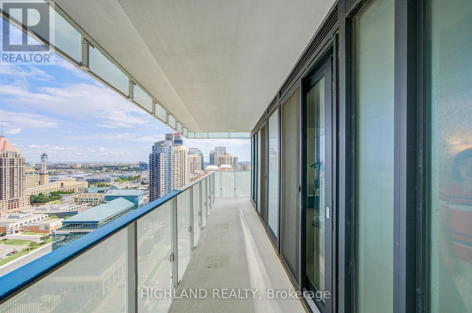2403 - 3883 Quartz Road, Mississauga, Ontario  L5B 0M4 - Photo 17 - W13681914