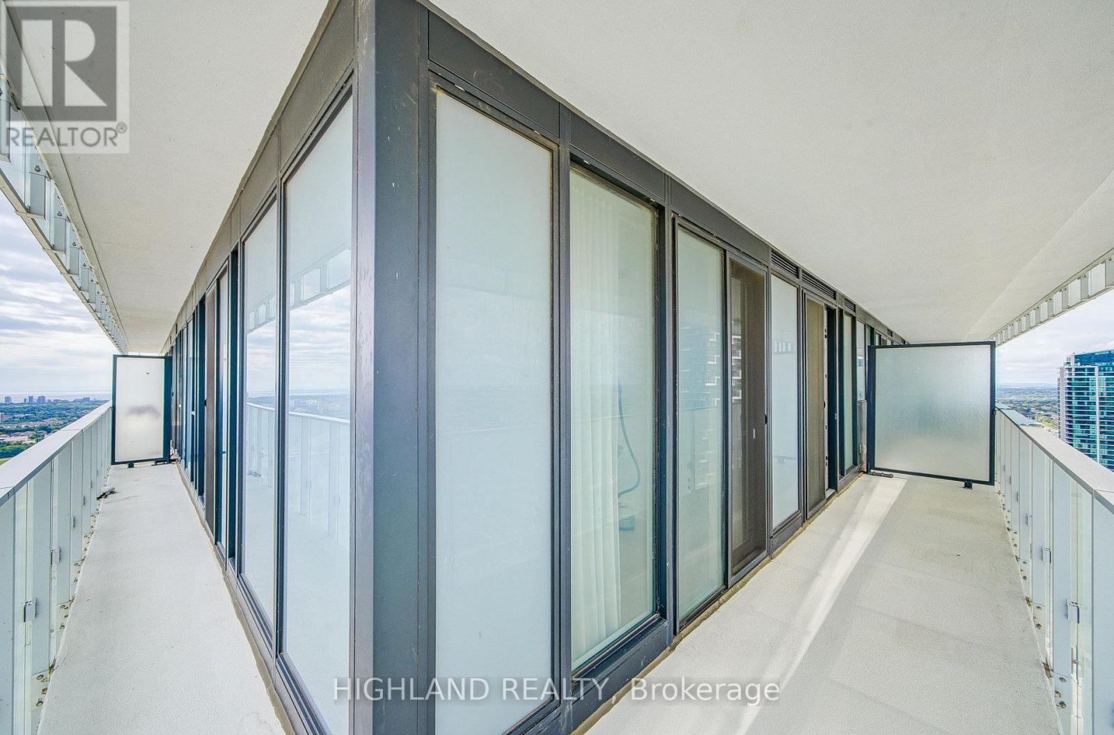 2403 - 3883 Quartz Road, Mississauga, Ontario  L5B 0M4 - Photo 19 - W13681914
