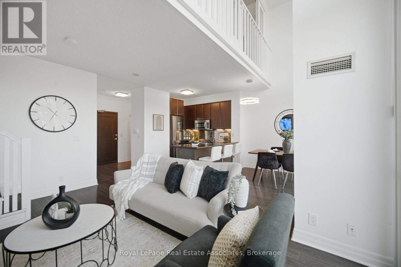 305 - 220 Burnhamthorpe Road W, Mississauga, Ontario  L5B 4N4 - Photo 16 - W13681924