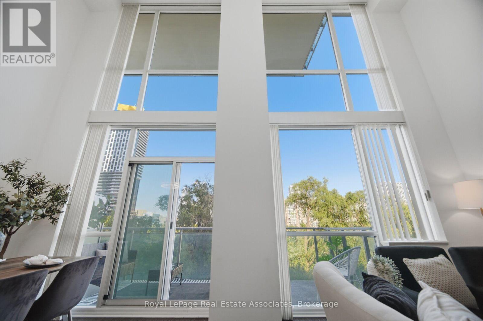 305 - 220 Burnhamthorpe Road W, Mississauga, Ontario  L5B 4N4 - Photo 18 - W13681924