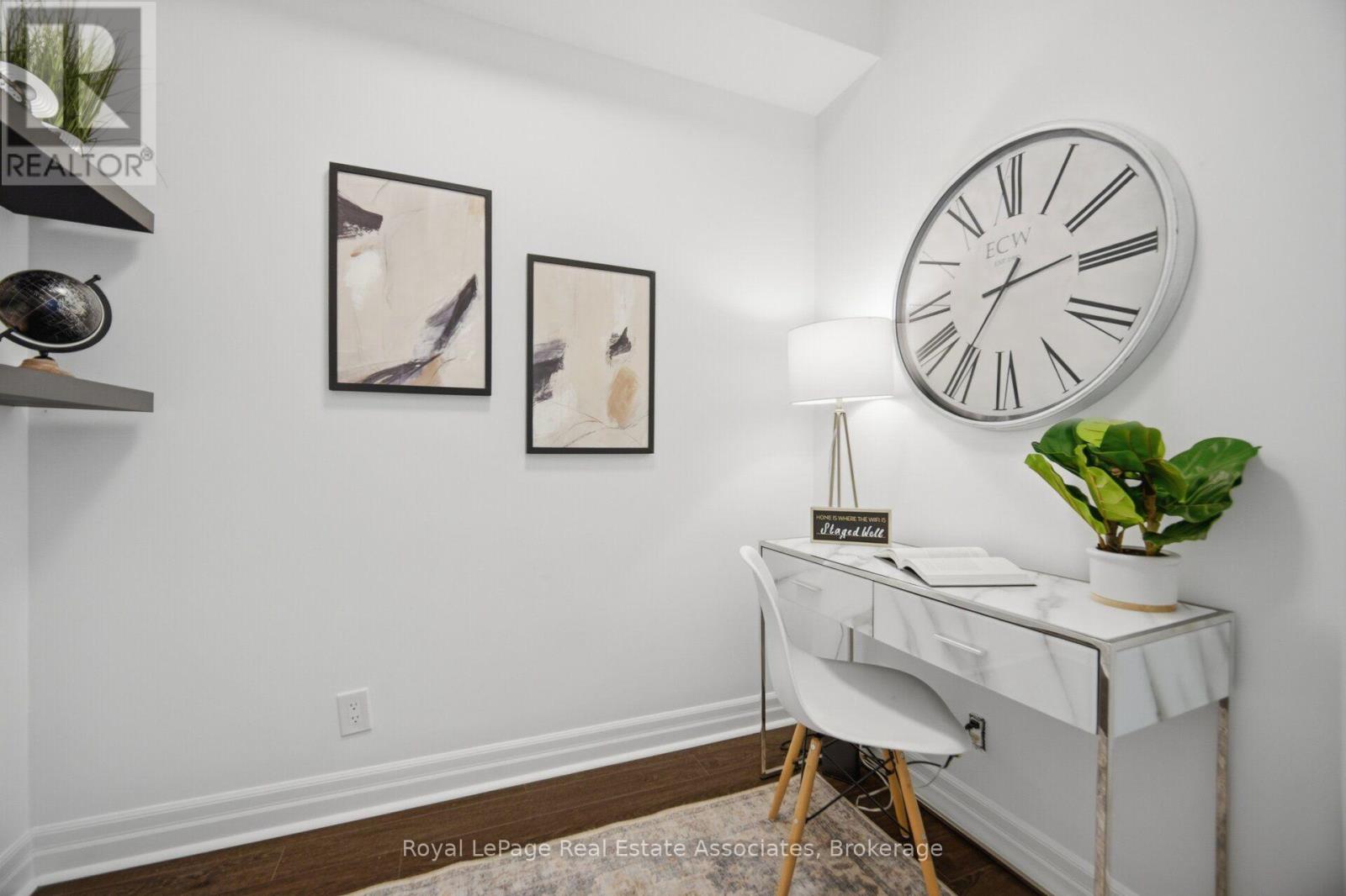305 - 220 Burnhamthorpe Road W, Mississauga, Ontario  L5B 4N4 - Photo 19 - W13681924