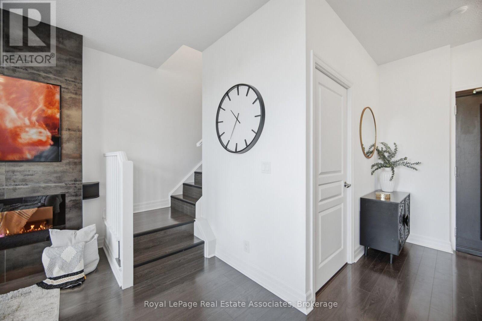305 - 220 Burnhamthorpe Road W, Mississauga, Ontario  L5B 4N4 - Photo 21 - W13681924