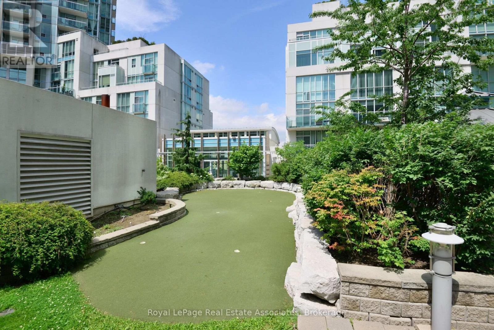 305 - 220 Burnhamthorpe Road W, Mississauga, Ontario  L5B 4N4 - Photo 44 - W13681924